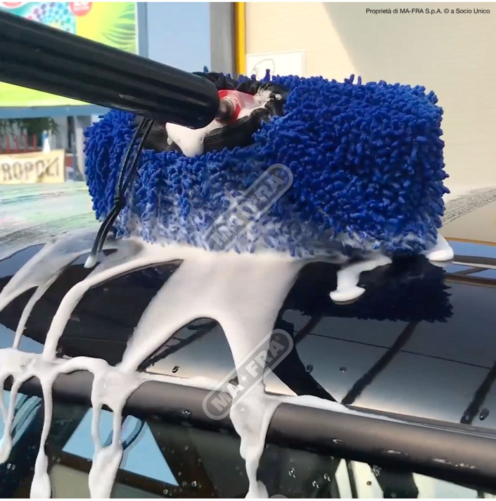 MA-FRA Condom Wash – vista utilizzo su carrozzeria auto lavaggio professionale